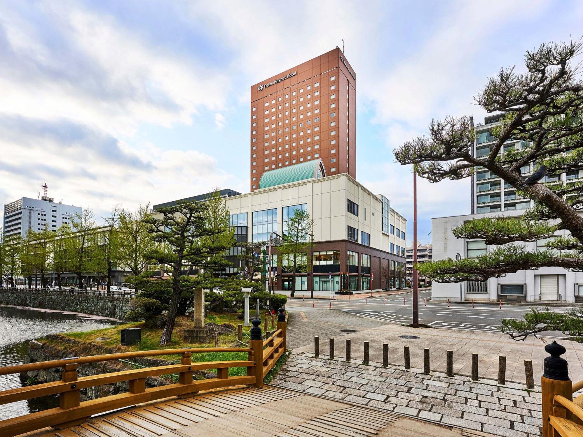Daiwa Roynet Hotel Wakayama Esterno foto