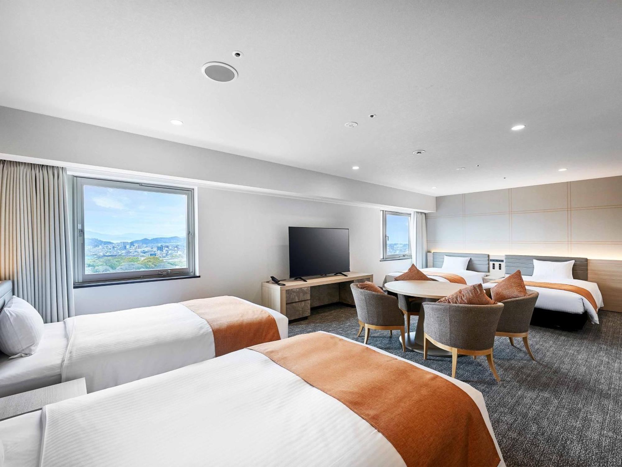 Daiwa Roynet Hotel Wakayama Esterno foto